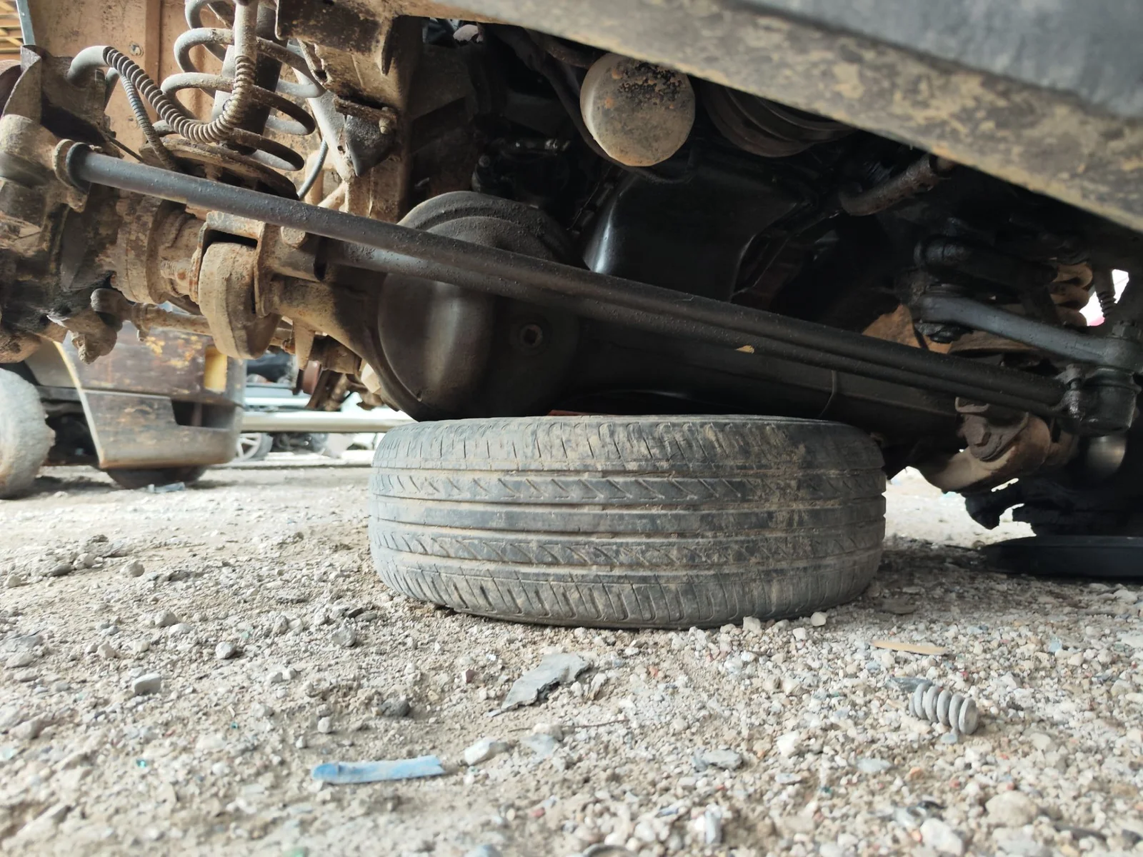 Foto de PUENTE DELANTERO LAND ROVER DISCOVERY (LT) 4.0 V8 CAT (185 CV / 136 KW)