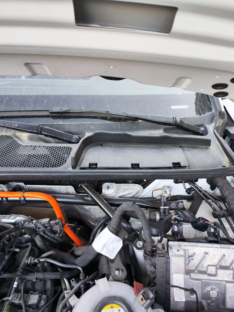 Foto de BRAZO LIMPIA DELANTERO IZQUIERDO AUDI Q5 FYG Híbrido 220 kW (2.0 Ltr. - 195 kW TFSI) (299 CV / 220 KW) referencia 80B955407