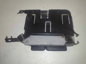 Foto de CENTRALITA MOTOR UCE SEAT LEON (1M1) 1.9 TDI (110 CV / 81 KW) referencia 036906034BD foto 4