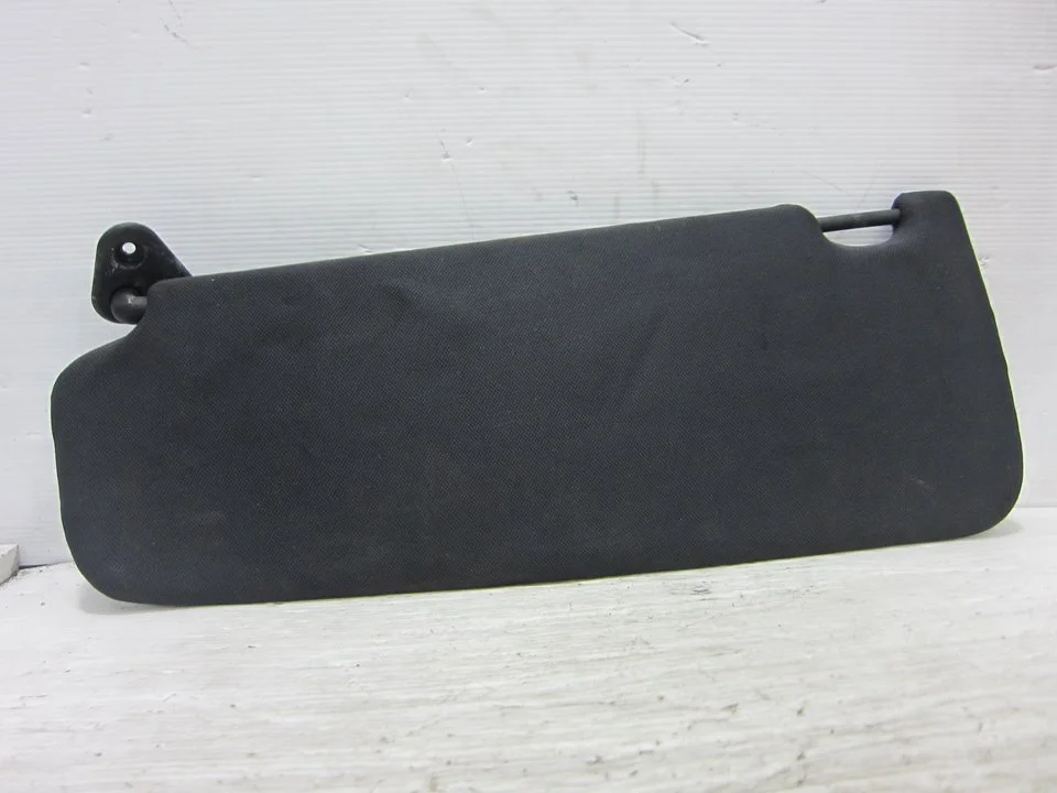 Foto de PARASOL IZQUIERDO BMW SERIE 3 BERLINA (E90) 2.0 16V CAT (150 CV / 110 KW) referencia 23H610302