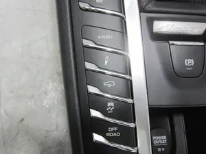 Foto de MANDO MULTIFUNCION PORSCHE MACAN (95BA) referencia 95B907041BJ