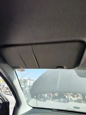 Foto de PARASOL IZQUIERDO NISSAN NOTE (E11E) 1.4 CAT (88 CV / 65 KW)