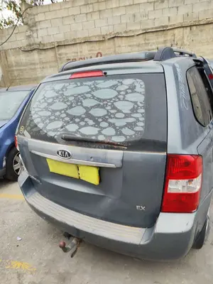 Foto de PORTON TRASERO KIA CARNIVAL 2.9 CRDi CAT (185 CV / 136 KW) referencia 737004D031 foto 2