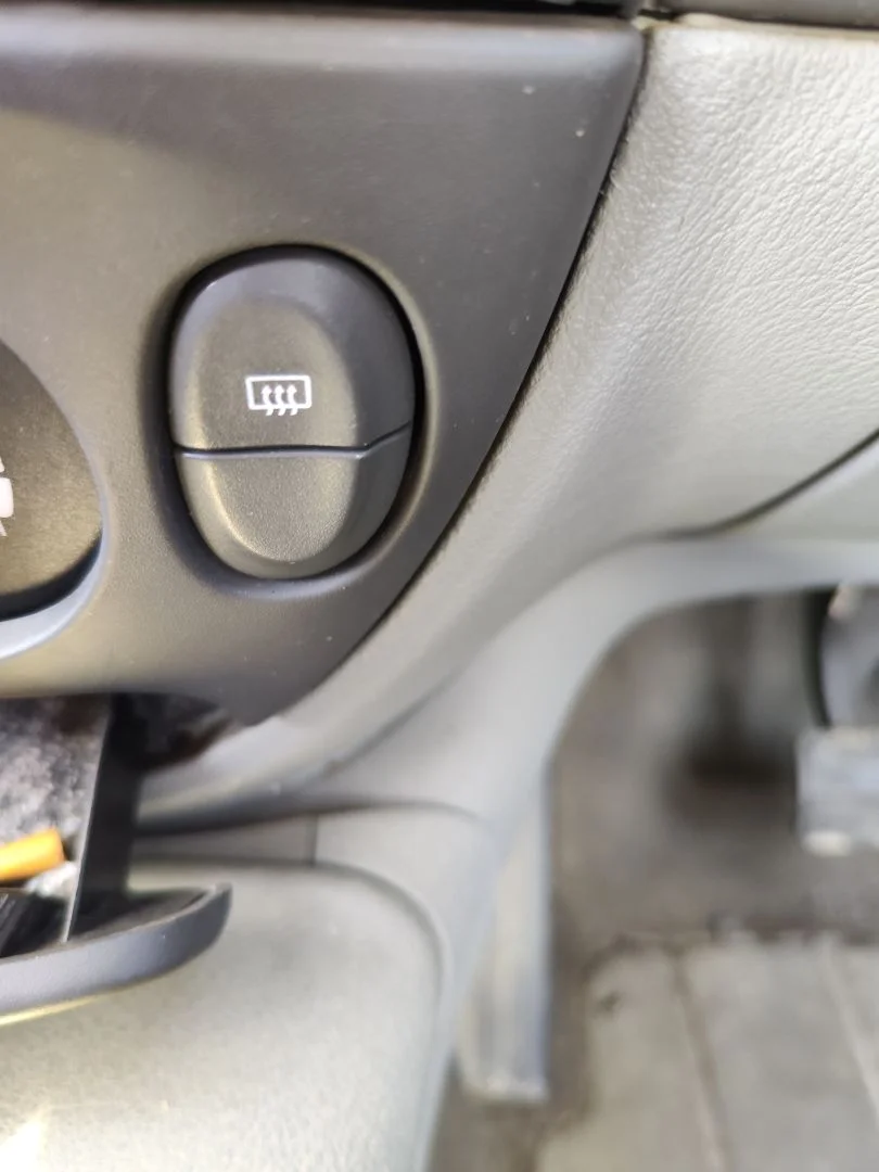 Foto de INTERRUPTOR RENAULT SCENIC I (JA...) 1.4 CAT (95 CV / 70 KW)