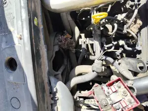 Foto de CONDENSADOR / RADIADOR  AIRE ACONDICIONADO RENAULT MEGANE II BERLINA 5P 1.5 dCi Diesel (101 CV / 74 KW) referencia 8200115543