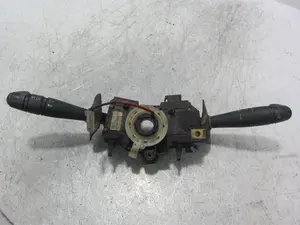 Foto de MANDO MULTIFUNCION RENAULT KANGOO I (F/KC0) 1.9 dTi Diesel (80 CV / 59 KW) referencia 34481301