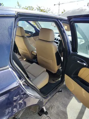 Foto de GOMAS CONTORNO PUERTA ALFA ROMEO 156 SPORTWAGON 2.4 JTD CAT (175 CV / 129 KW)