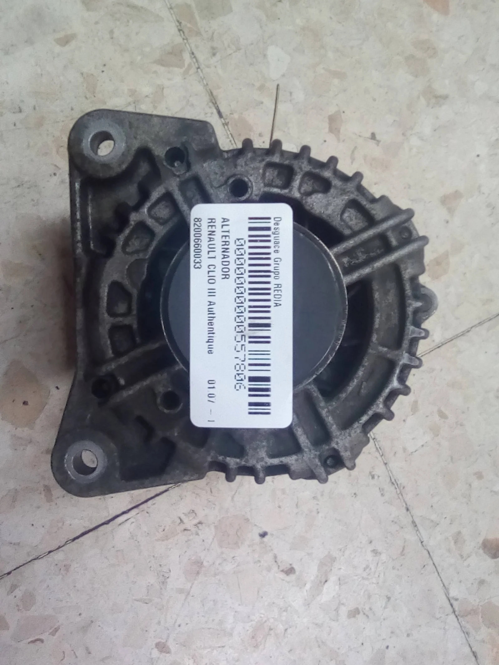 Foto de ALTERNADOR RENAULT CLIO III 1.5 dCi Diesel (68 CV / 50 KW) referencia 8200660033