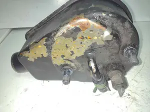 Foto de BOMBA DIRECCION RENAULT MEGANE I BERL./ BERL. CON PORTÓN (BA0) 1.4 (75 CV / 55 KW) referencia 26046187 foto 2