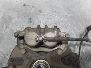 Foto de PINZA DE FRENO DELANTERA DERECHA SSANGYONG KORANDO 1.6 Turbodiesel CAT (136 CV / 100 KW) referencia BC140170 foto 4