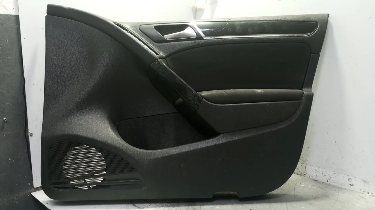 Foto de GUARNECIDO PUERTA DELANTERA DERECHA VOLKSWAGEN GOLF VI (5K1)(10.2008) 2.0 TDI DPF (170 CV / 125 KW) referencia 5K4867012