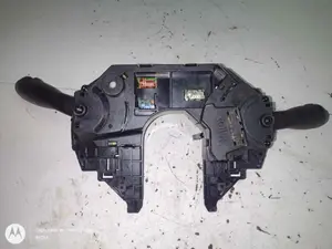 Foto de MANDO MULTIFUNCION CITROEN C4 BERLINA 1.6 16V HDi (90 CV / 66 KW) referencia 96621668XT foto 2