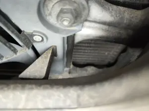 Foto de CONDENSADOR / RADIADOR  AIRE ACONDICIONADO BMW SERIE 5 BERLINA (E39) 3.0 24V Turbodiesel CAT (193 CV / 142 KW)