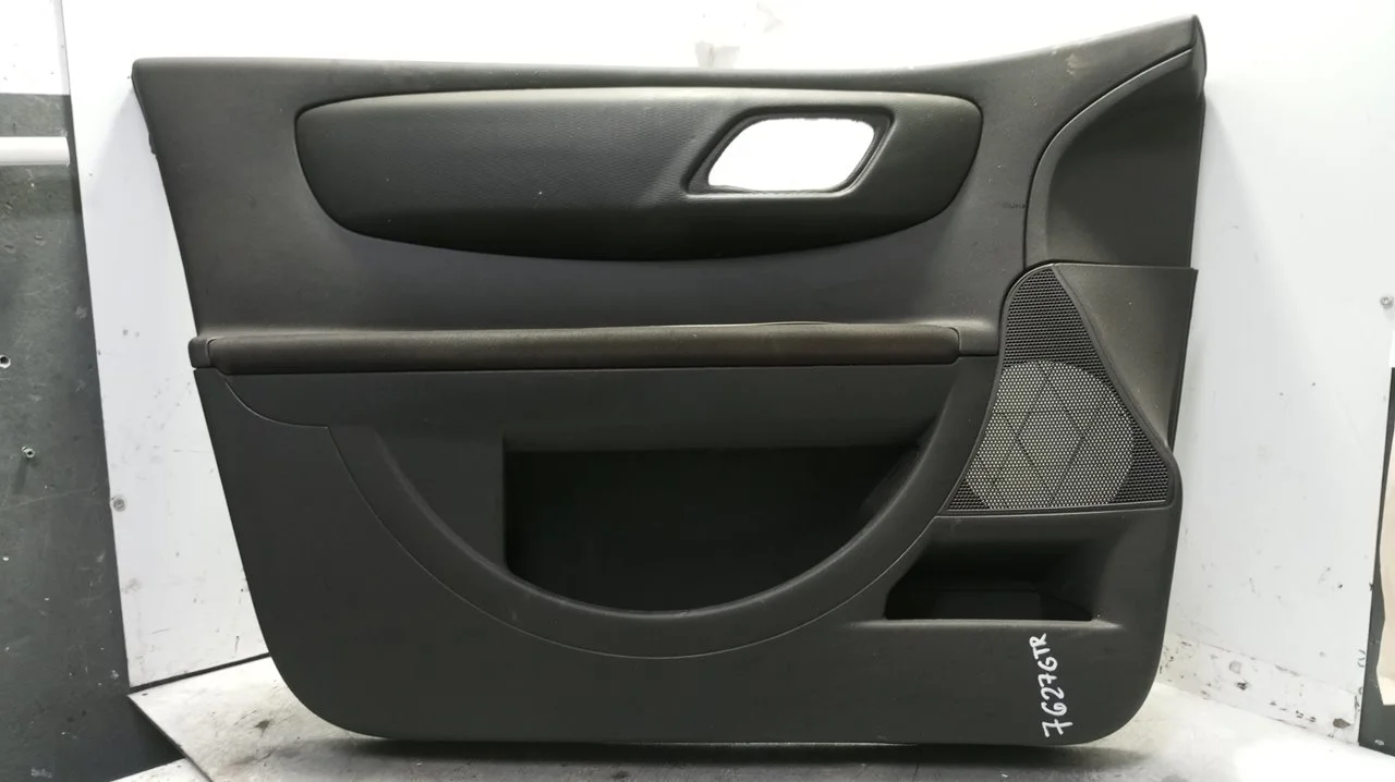 Foto de GUARNECIDO PUERTA DELANTERA IZQUIERDA CITROEN C4 BERLINA 1.6 16V HDi (90 CV / 66 KW) referencia 96838935ZD