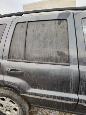 Foto de LUNA TRASERA DERECHA JEEP GRAND CHEROKEE (WJ/WG) 4.0 CAT (190 CV / 140 KW)