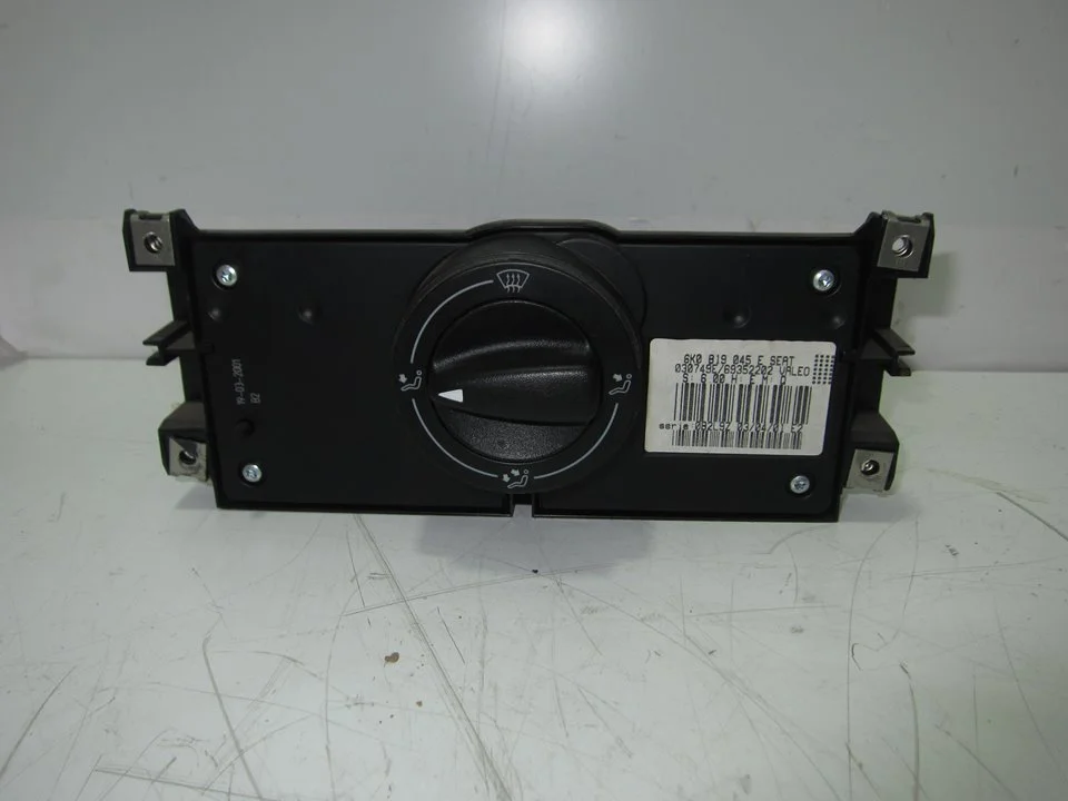 Foto de MANDO CLIMATIZADOR SEAT IBIZA (6K1) referencia 6K0819045