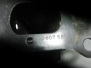 Foto de REFUERZO PARAGOLPES DELANTERO VOLKSWAGEN GOLF V (1K1)(10.2003) referencia 1T0807581 foto 5