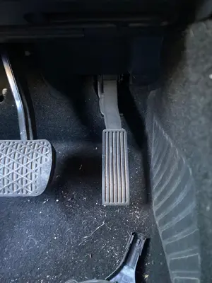 Foto de PEDAL ACELERADOR MERCEDES-BENZ CLASE A (BM 169) 2.0 CDI CAT (109 CV / 80 KW)