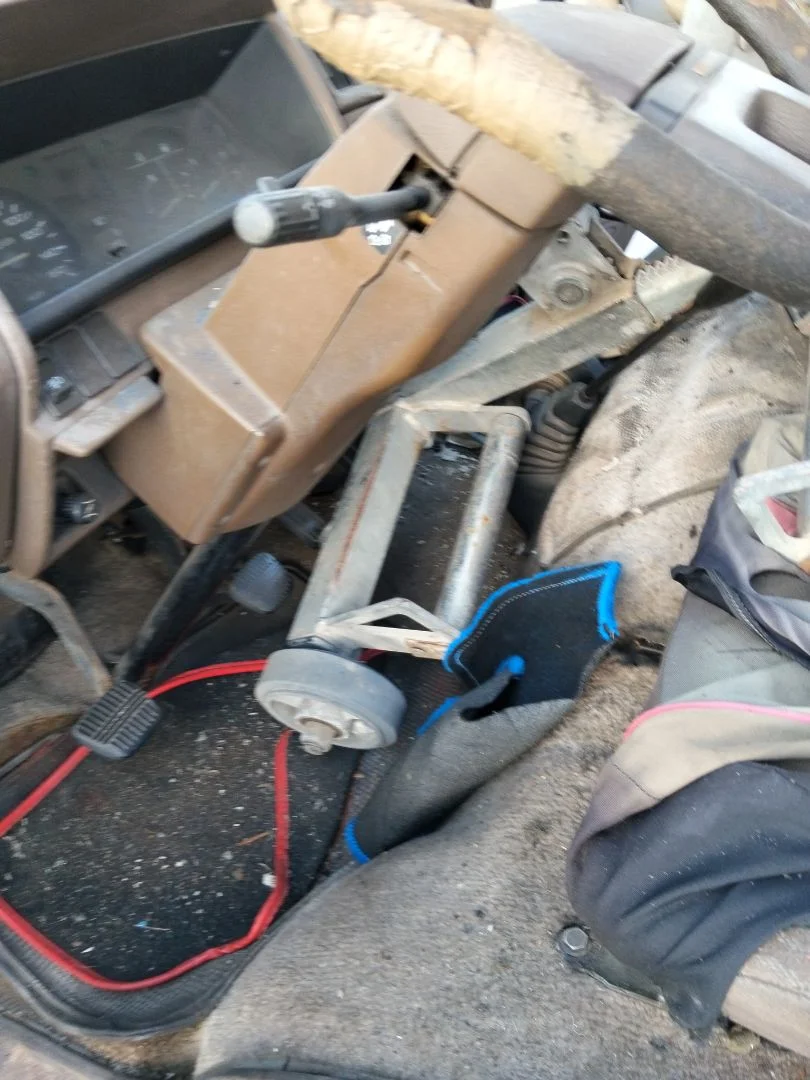 Foto de COLUMNA DIRECCION NISSAN VANETTE (C220) 2.0 Diesel (67 CV / 49 KW)