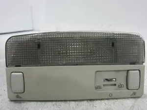 Foto de NO IDENTIFICADO SEAT LEON (1M1) 1.9 TDI (110 CV / 81 KW) referencia 3B0947105C