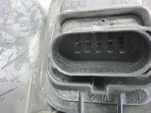 Foto de FARO DERECHO VOLKSWAGEN GOLF IV BERLINA (1J1)(10.1997) 1.9 TDI (101 CV / 74 KW) referencia 1JK1941018B foto 5