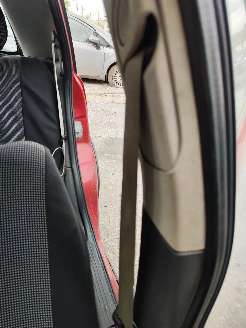 Foto de CINTURON SEGURIDAD DELANTERO IZQUIERDO OPEL CORSA C 1.2 16V CAT (Z 12 XEP / LB4) (80 CV / 59 KW)