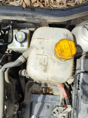 Foto de DEPOSITO EXPANSION OPEL ASTRA H BERLINA 1.7 16V CDTI (110 CV / 81 KW) referencia 1682641080