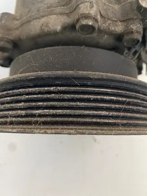 Foto de COMPRESOR AIRE ACONDICIONADO SIN MARCA SIN MODELO referencia 8200315744 foto 3