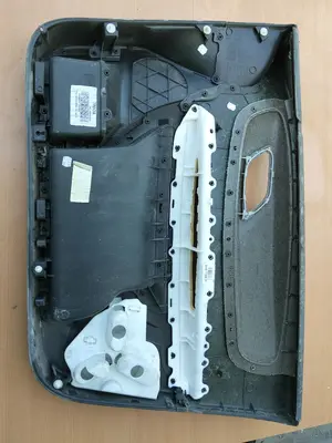 Foto de GUARNECIDO PUERTA DELANTERA IZQUIERDA CITROEN C4 BERLINA 1.6 16V HDi (90 CV / 66 KW) referencia 9646270777 foto 2