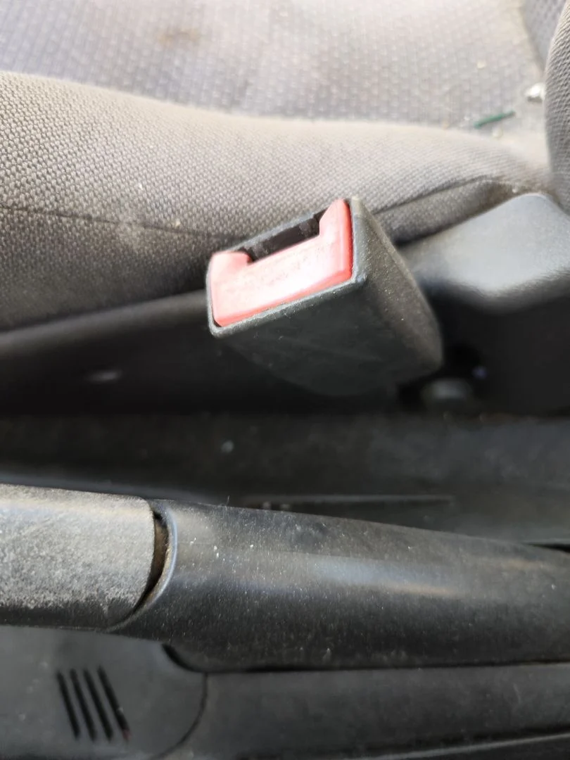 Foto de PRETENSOR AIRBAG DERECHO FIAT II PUNTO (188) BERLINA 1.3 JTD CAT (69 CV / 51 KW)