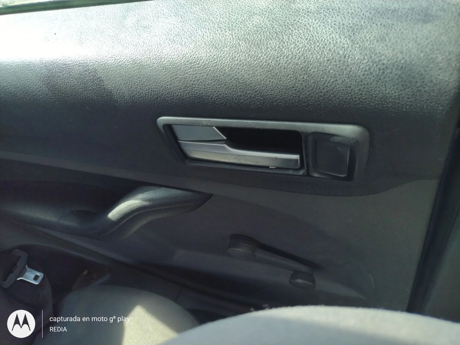 Foto de ELEVALUNAS TRASERO IZQUIERDO FORD FOCUS SPORTBREAK (CAP) 1.6 16V CAT (101 CV / 74 KW) referencia 1738644