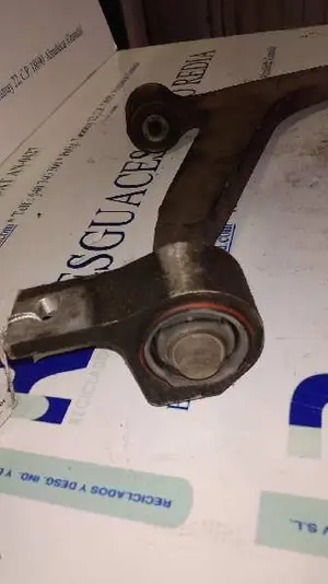 Foto de BRAZO SUSPENSION INFERIOR DELANTERO DERECHO CITROEN BERLINGO referencia 33GN56 foto 5