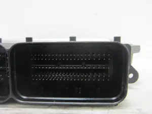 Foto de CENTRALITA MOTOR UCE AUDI A4 AVANT (8W5) referencia 04L907309L foto 6