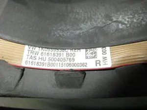Foto de VOLANTE VOLKSWAGEN PASSAT BERLINA (3C2) 2.0 TDI (140 CV / 103 KW) referencia 1K0959538C foto 5