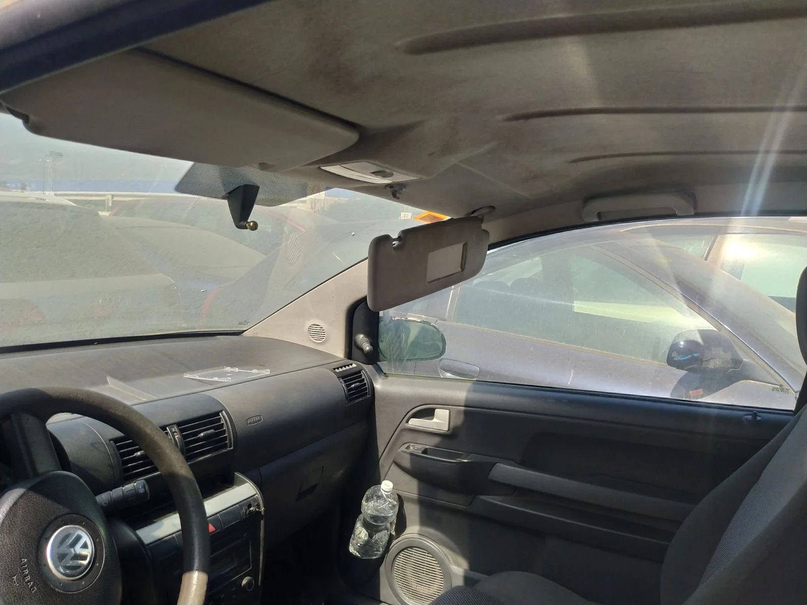 Foto de RETROVISOR INTERIOR VOLKSWAGEN FOX (5Z1)(04.2005) 1.4 (75 CV / 55 KW)