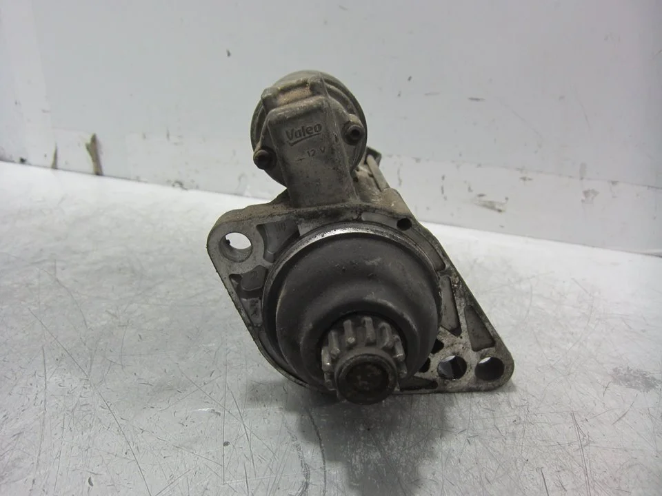 Foto de MOTOR ARRANQUE VOLKSWAGEN GOLF PLUS VI (521) referencia 02Z911023P