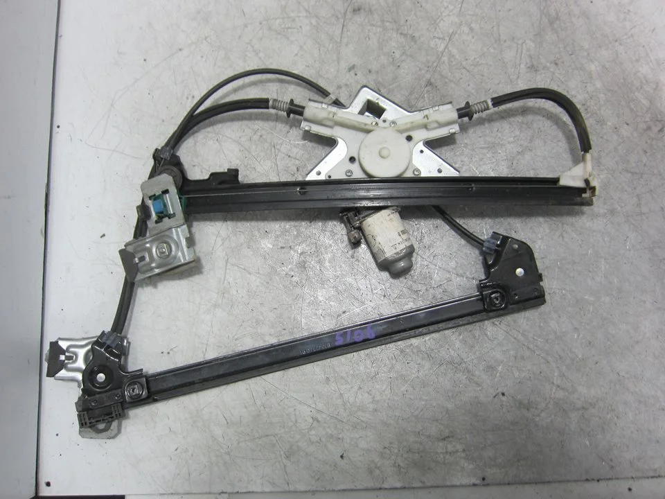 Foto de ELEVALUNAS DELANTERO IZQUIERDO SEAT IBIZA (6K1) 1.4 (60 CV / 44 KW) referencia 60270530