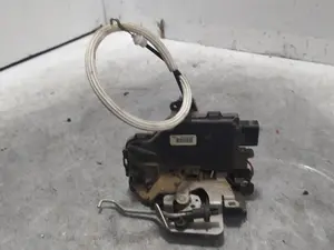 Foto de CERRADURA PUERTA DELANTERA DERECHA AUDI A6 AVANT (4B5) 2.5 V6 24V TDI (150 CV / 110 KW) referencia 4B1837016G foto 4