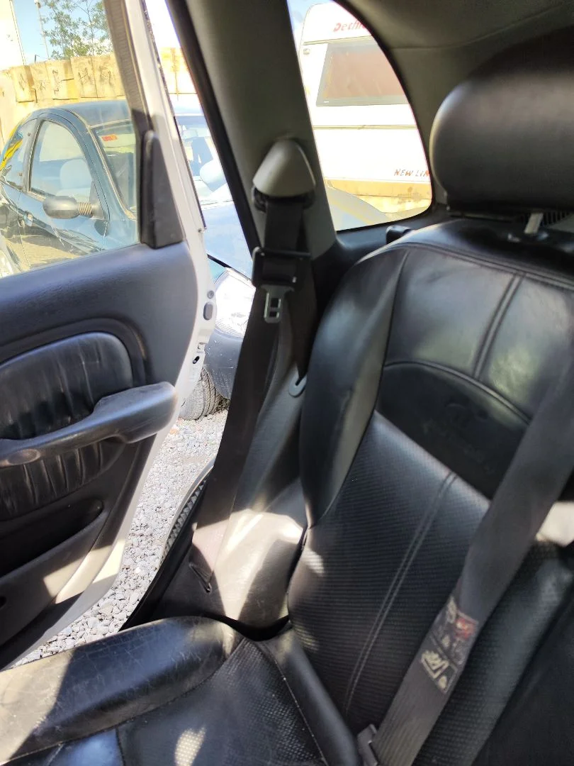 Foto de CINTURON SEGURIDAD TRASERO DERECHO CHRYSLER PT CRUISER 2.2 CRD CAT (121 CV / 89 KW)