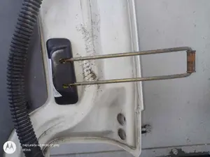 Foto de NO IDENTIFICADO VOLKSWAGEN T4 TRANSPORTER BUS 1.9 Turbodiesel CAT (ABL) (68 CV / 50 KW) foto 3