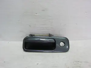Foto de NO IDENTIFICADO VOLKSWAGEN POLO III BERLINA (6N2) 1.4 16V (75 CV / 55 KW) referencia 1J6827565A