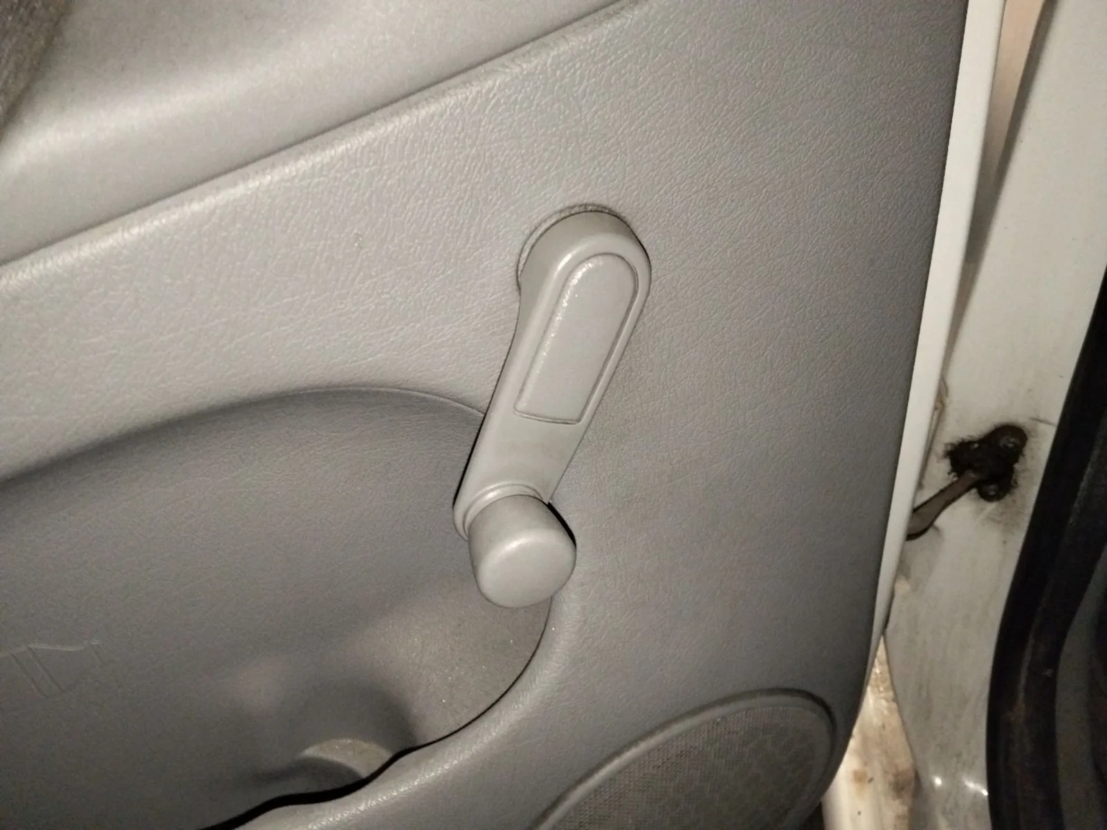 Foto de MANETA ELEVALUNAS TRASERA IZQUIERDA CITROEN XSARA PICASSO