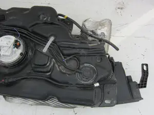 Foto de DEPOSITO COMBUSTIBLE CITROEN C5 AIRCROSS 1.2 12V e-THP / PureTech (131 CV / 96 KW) referencia 9829060280 foto 8
