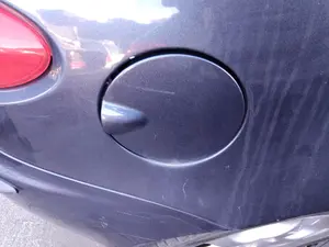 Foto de TAPA EXTERIOR COMBUSTIBLE ALFA ROMEO 147 (190) 1.9 JTD CAT (110 CV / 81 KW)