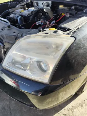 Foto de FARO IZQUIERDO OPEL VECTRA C BERLINA 2.2 16V DTI CAT (Y 22 DTR / L50) (125 CV / 92 KW) referencia 93171428 foto 2