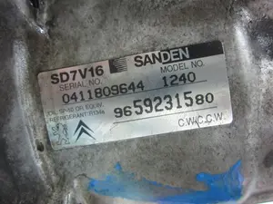 Foto de COMPRESOR AIRE ACONDICIONADO CITROEN XSARA BERLINA referencia SD7V161240 foto 3
