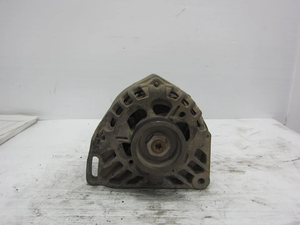 Foto de ALTERNADOR RENAULT CLIO II FASE I (B/CB0) referencia 8200064344