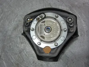 Foto de AIRBAG DELANTERO IZQUIERDO AUDI A3 (8L) 1.9 TDI (101 CV / 74 KW) referencia 8E0880201 foto 4