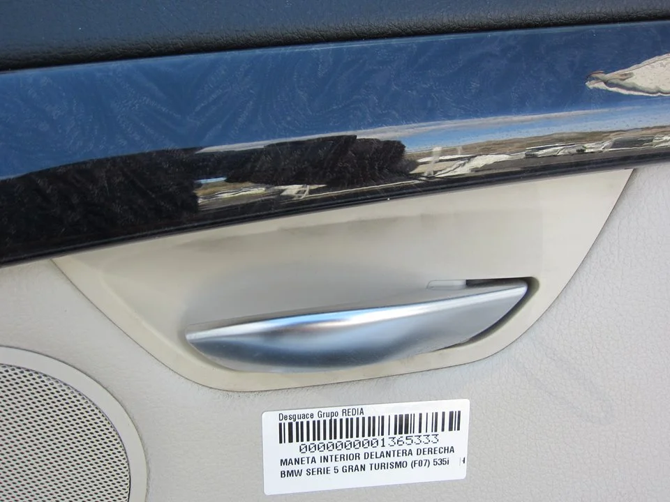 Foto de MANETA INTERIOR DELANTERA DERECHA BMW SERIE 5 GRAN TURISMO (F07) 3.0 24V Turbo (306 CV / 225 KW)