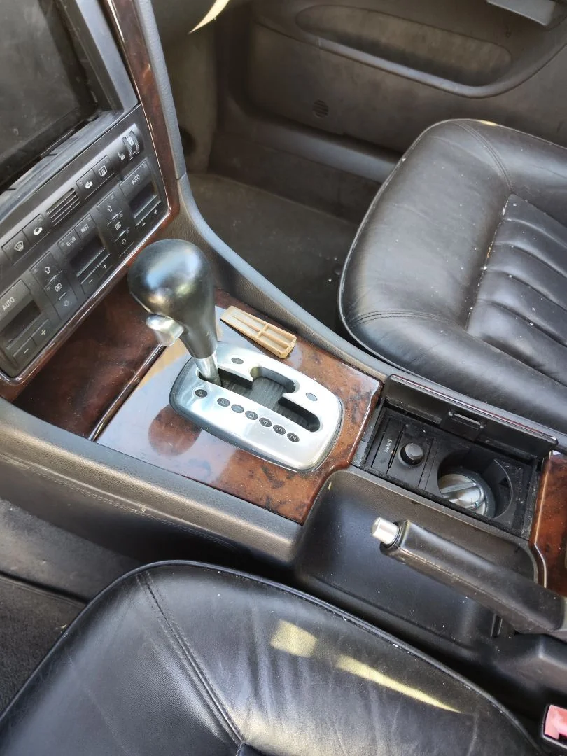 Foto de VARILLAJE CAMBIO AUDI A8 (D2) 4.2 V8 40V (310 CV / 228 KW)